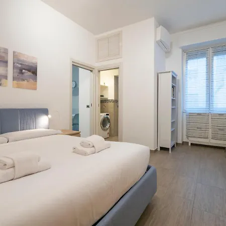 I Host - Montesuello 9 * Milan